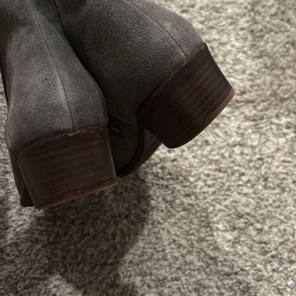 EUC Lucky Brand periscope oiled suede bootie 6 1/2 - Picture 5 of 5